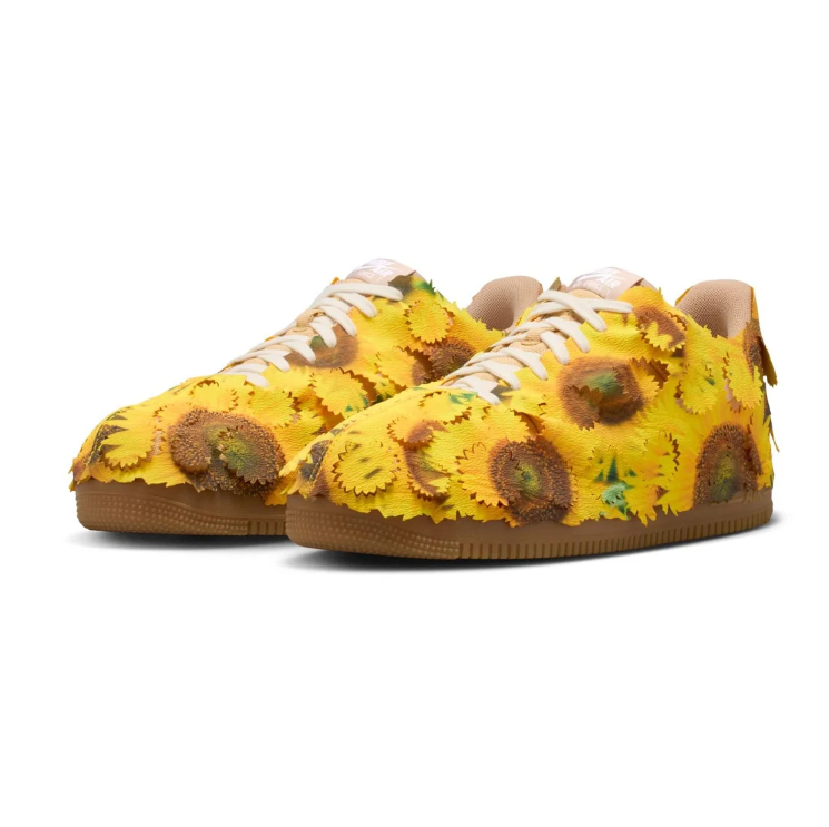 Yellow Sunflower Appliqué Low-Top Sneakers with Brown Soles
